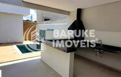 Imagem: A casa em condomínio possui 3 Dormitórios, 3 Banheiros, 4