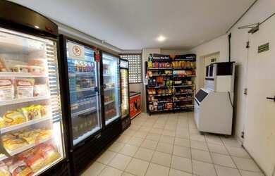 Imagem 10: Apartamento. Piscina, Churrasqueira, VarandaeGuarda roupa