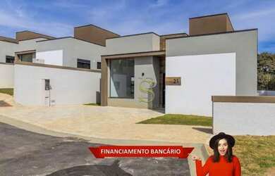 Imagem: A casa em condomínio possui 3 Dormitórios, 3 Banheiros, 3