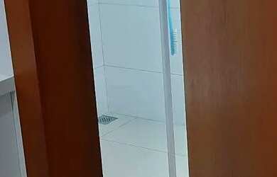 Imagem 11: Vendo sobrado. Piscina, Churrasqueira, Guarda roupae110m² de Área