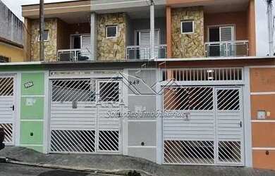 Imagem: A casa possui 3 Dormitórios, 3 Banheiros, 2 Vagas na garagem