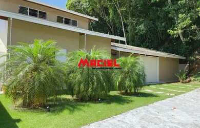 Imagem: A casa em condomínio possui 3 Dormitórios, 4 Banheiros, 5