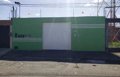 Imagem: A casa possui 1 Dormitório, 1 Banheiro e 12m² de Área e está