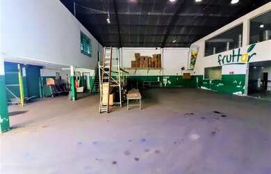 Imagem 4: 716m² - Galpão na Av Brasil - Localização Estratégica