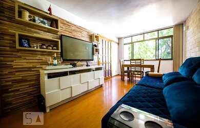 Imagem: O apartamento possui 2 Dormitórios, 2 Banheiros, 1 Vaga na