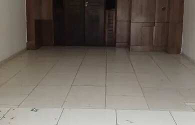 Imagem: A casa possui 2 Dormitórios, 2 Banheiros e 1 Vaga na garagem