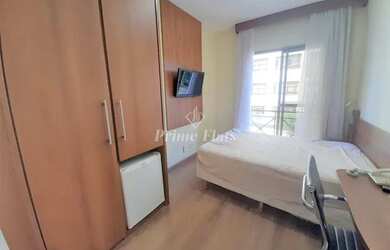 Imagem: O studio possui 1 Dormitório, 1 Banheiro, 1 Vaga na garagem