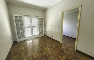 Imagem: O depósito possui 1 Vaga na garagem, 165m² de Área e está