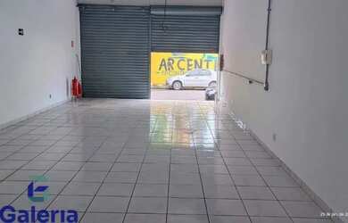 Imagem: O depósito possui 60m² de Área e está localizado em Campos