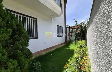 Imagem: A casa possui 2 Dormitórios, 1 Banheiro, 1 Vaga na garagem