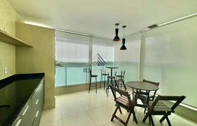 Imagem: O apartamento possui 2 Dormitórios, 2 Banheiros, 2 Vagas na