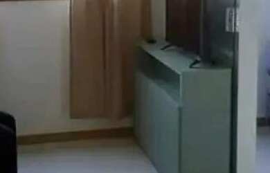 Imagem: O apartamento possui 1 Dormitório, 1 Banheiro, 1 Vaga na garagem