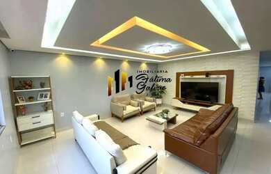 Imagem: A casa possui 4 Dormitórios, 4 Banheiros, 3 Vagas na garagem