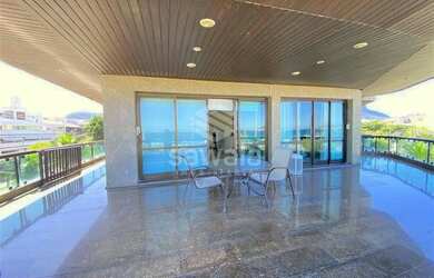 Imagem: O apartamento possui 4 Dormitórios, 5 Banheiros, 4 Vagas na