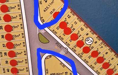 Imagem: O terreno possui 488m² de Área e está localizado em Jardim