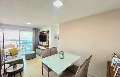 Imagem: O apartamento possui 2 Dormitórios, 2 Banheiros, 1 Vaga na