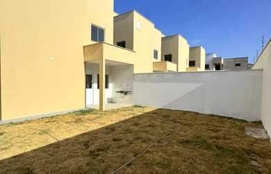 Imagem 4: Casa a venda no Arco do Triunfo 4 quartos Quintal amplo Nascente