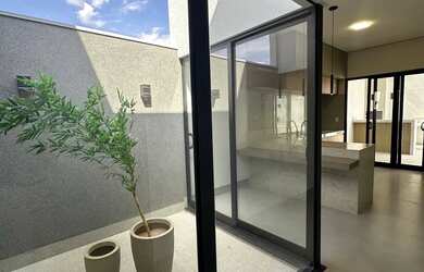 Imagem 4: Casa a venda no Condomínio Villa Segura