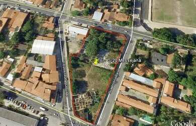 Imagem: O terreno possui 5.713m² de Área e está localizado em Messejana