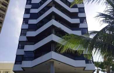 Imagem: O apartamento possui 4 Dormitórios, 1 Banheiro, 2 Vagas na