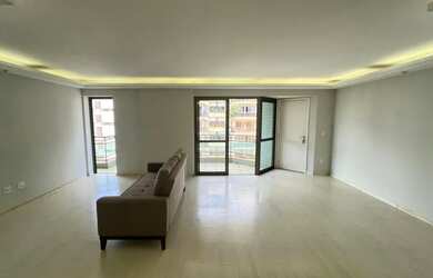 Imagem: O apartamento possui 3 Dormitórios, 4 Banheiros, 2 Vagas na