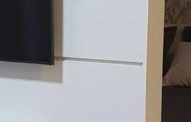 Imagem: O apartamento possui 1 Dormitório, 1 Banheiro, 1 Vaga na garagem