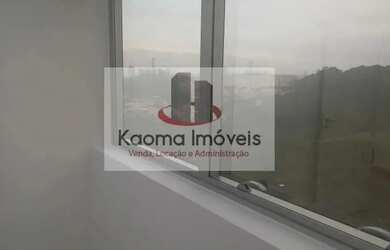 Imagem: O depósito possui 1 Vaga na garagem e 47m² de Área e está