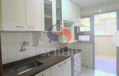 Imagem: O apartamento possui 3 Dormitórios, 1 Banheiro, 1 Vaga na garagem