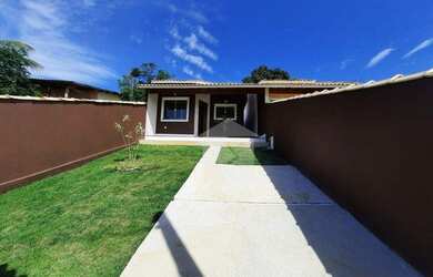 Imagem: A casa possui 2 Dormitórios, 1 Banheiro, 74m² de Área e