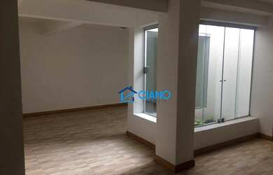 Imagem: O depósito possui 209m² de Área e está localizado em Vila