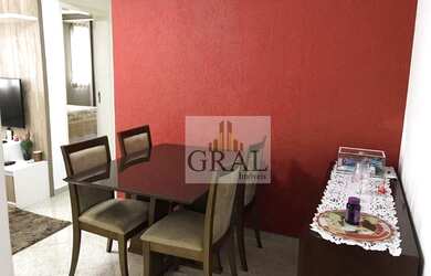 Imagem: O apartamento possui 2 Dormitórios, 1 Banheiro, 1 Vaga na garagem