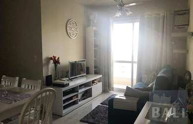 Imagem: O apartamento possui 2 Dormitórios, 2 Banheiros, 1 Vaga na