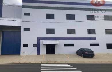 Imagem: O depósito possui 5 Vagas na garagem, 6.485m² de Área e