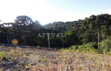 Imagem: O terreno possui 450m² de Área e está localizado em Gramado