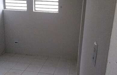 Imagem 2: ALUGO TÉRREO. Imóvel novo