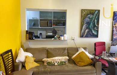 Imagem 3: Apartamento com 2 dormitórios à venda, 78 m² por R$ 1.600.000,00 - Lagoa - Rio de Janeiro