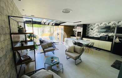 Imagem: A casa em condomínio possui 4 Dormitórios, 4 Banheiros e 261m²