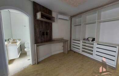 Imagem 10: Sobrado à venda, 200 m² por R$ 580.000,00 - Vila Guilhermina - Praia...