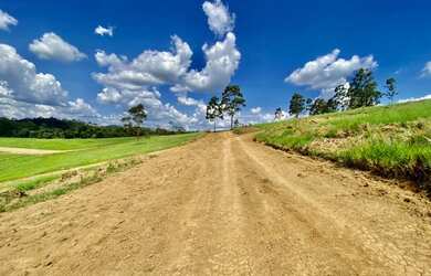 Imagem 4: FX-Nazaré Paulista / Bairro quatro cantos/ 1VL6EFN
