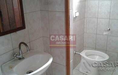 Imagem: O depósito possui 250m² de Área e está localizado em Santa