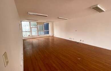 Imagem: O depósito possui 90m² de Área e está localizado em Jardim