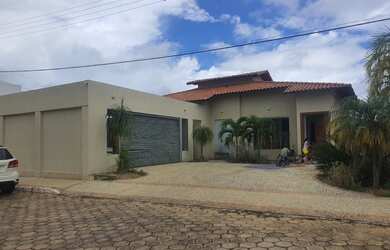 Imagem: A casa em condomínio possui 3 Dormitórios, 5 Banheiros, 4