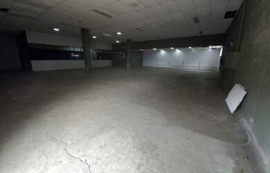 Imagem 3: Galpão para alugar, 1368 m² por R$ 28.000,00/mês - Boa Vista - São Caetano do Sul/SP