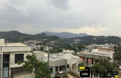 Imagem 1: Sobrado a venda no Condomínio NewVille em Santana de Parnaíba - SP