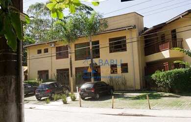 Imagem: A casa em condomínio possui 5 Dormitórios, 5 Banheiros, 5