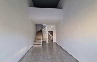 Imagem: O depósito possui 60m² de Área e está localizado em Boqueirão