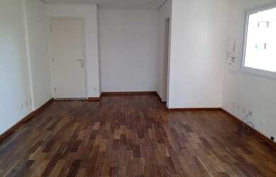 Imagem: O depósito possui 1 Vaga na garagem, 35m² de Área e está