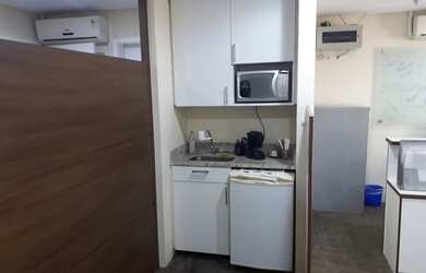 Imagem: O depósito possui 1 Vaga na garagem, 40m² de Área e está