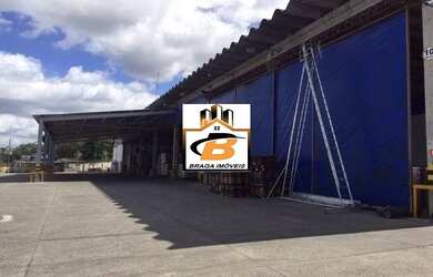 Imagem: O depósito possui 10.900m² de Área e está localizado em