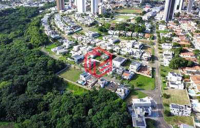 Imagem: O terreno possui 450m² de Área e está localizado em Estados